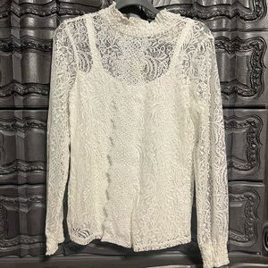 Cable and  Gauge Womens medium white dress top